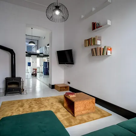 Rentplanet - Lelewela Διαμέρισμα *